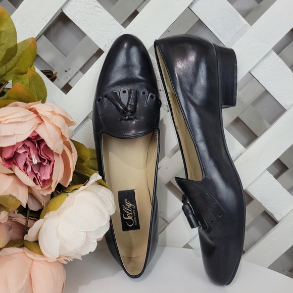 Selby Shoes Vintage Selby Leather Loafer With Tassle Size 95 Slim Poshmark